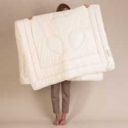 Tencel Übergangsbettdecke mit Bio Baumwolle